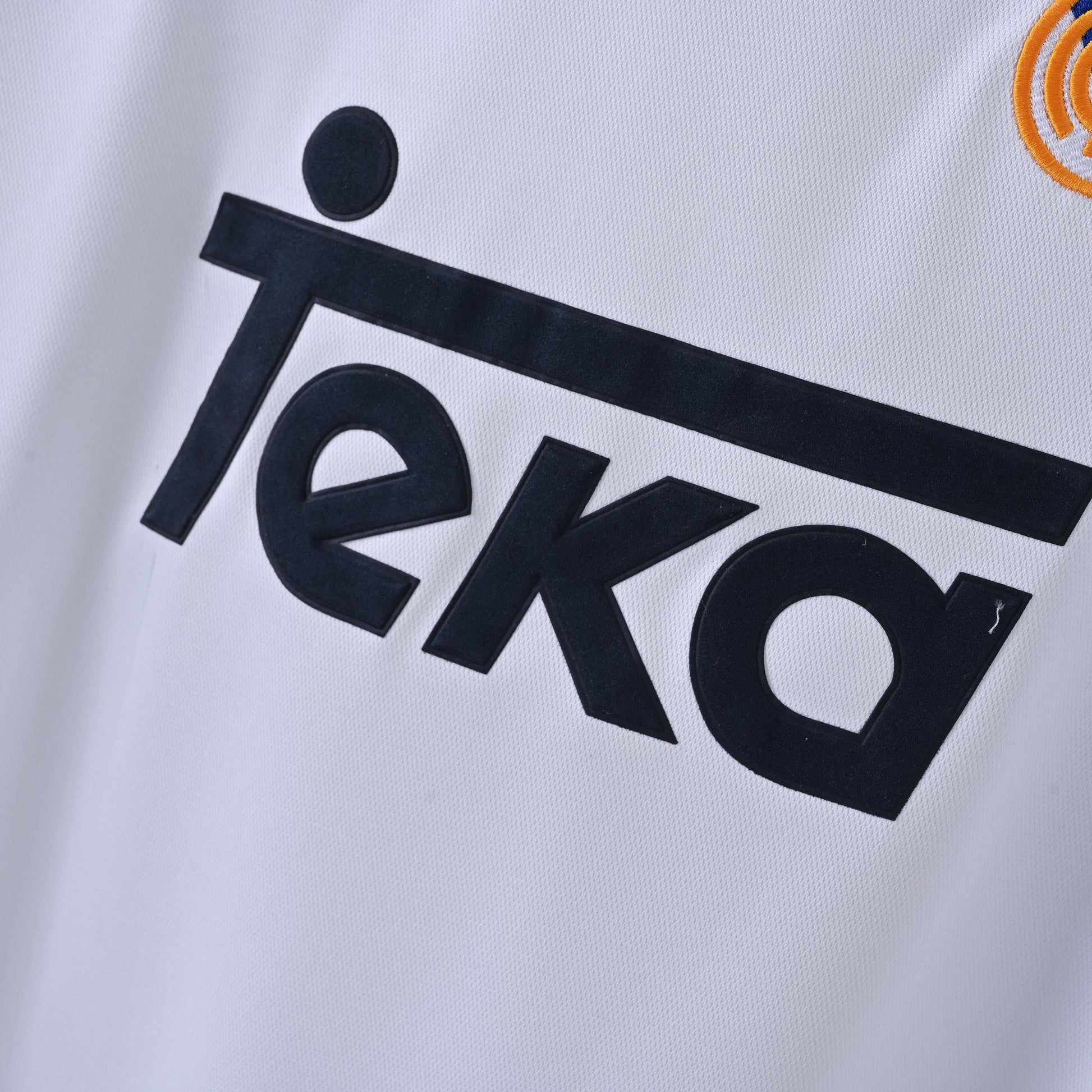 2000-01 Real Madrid Home Kit - Retro Classic Kits
