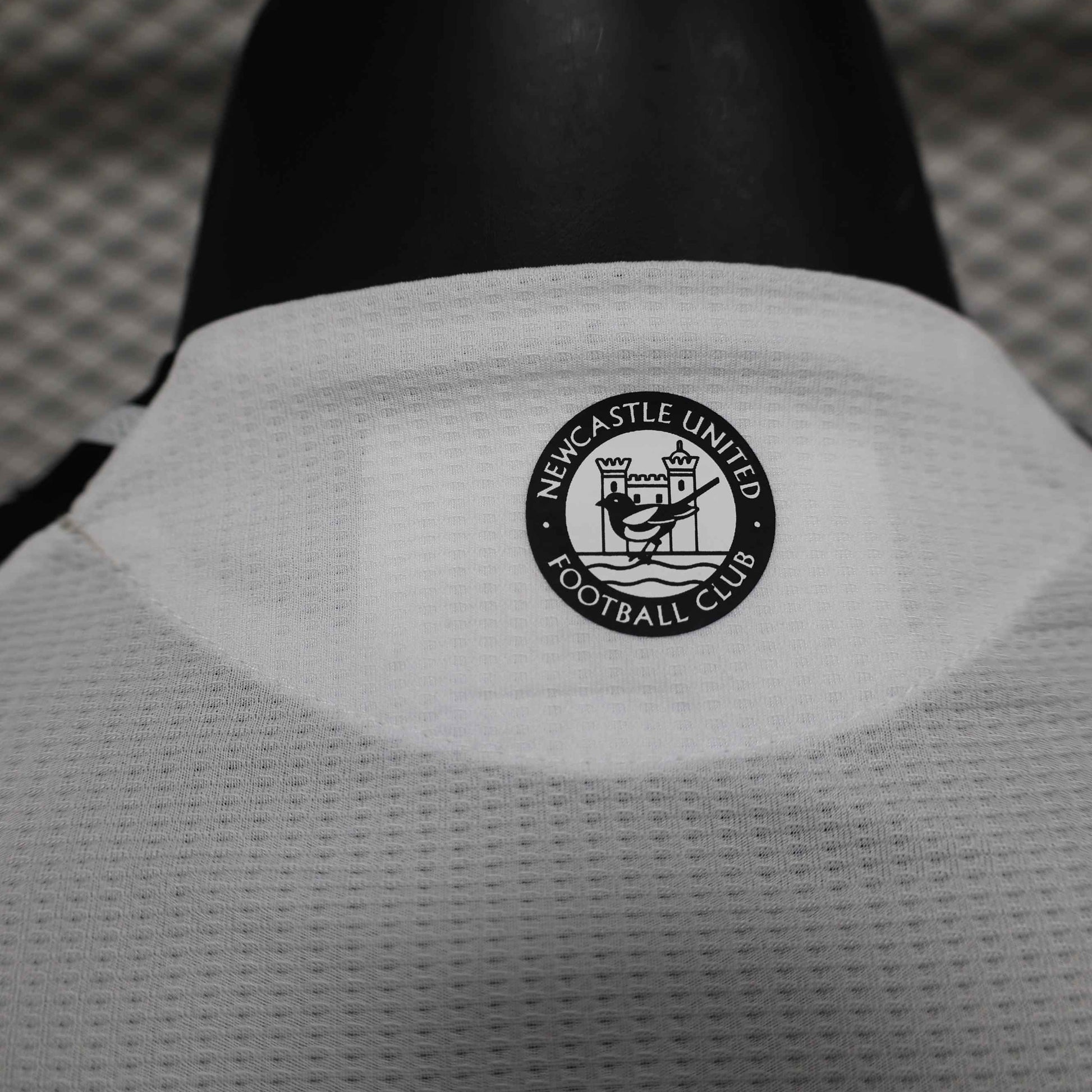2024-25 Newcastle United Home Shirt [Player Version] - Retro Classic Kits
