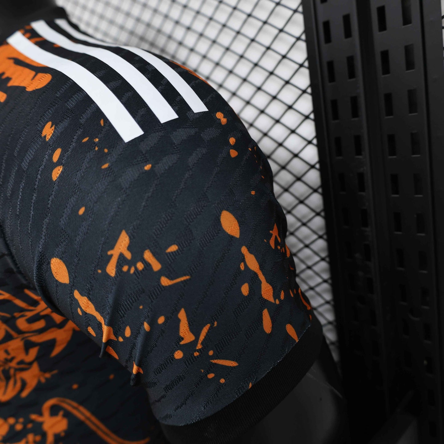 Limited Edition Japan Shirt - Dragon Ball Z - Retro Classic Kits