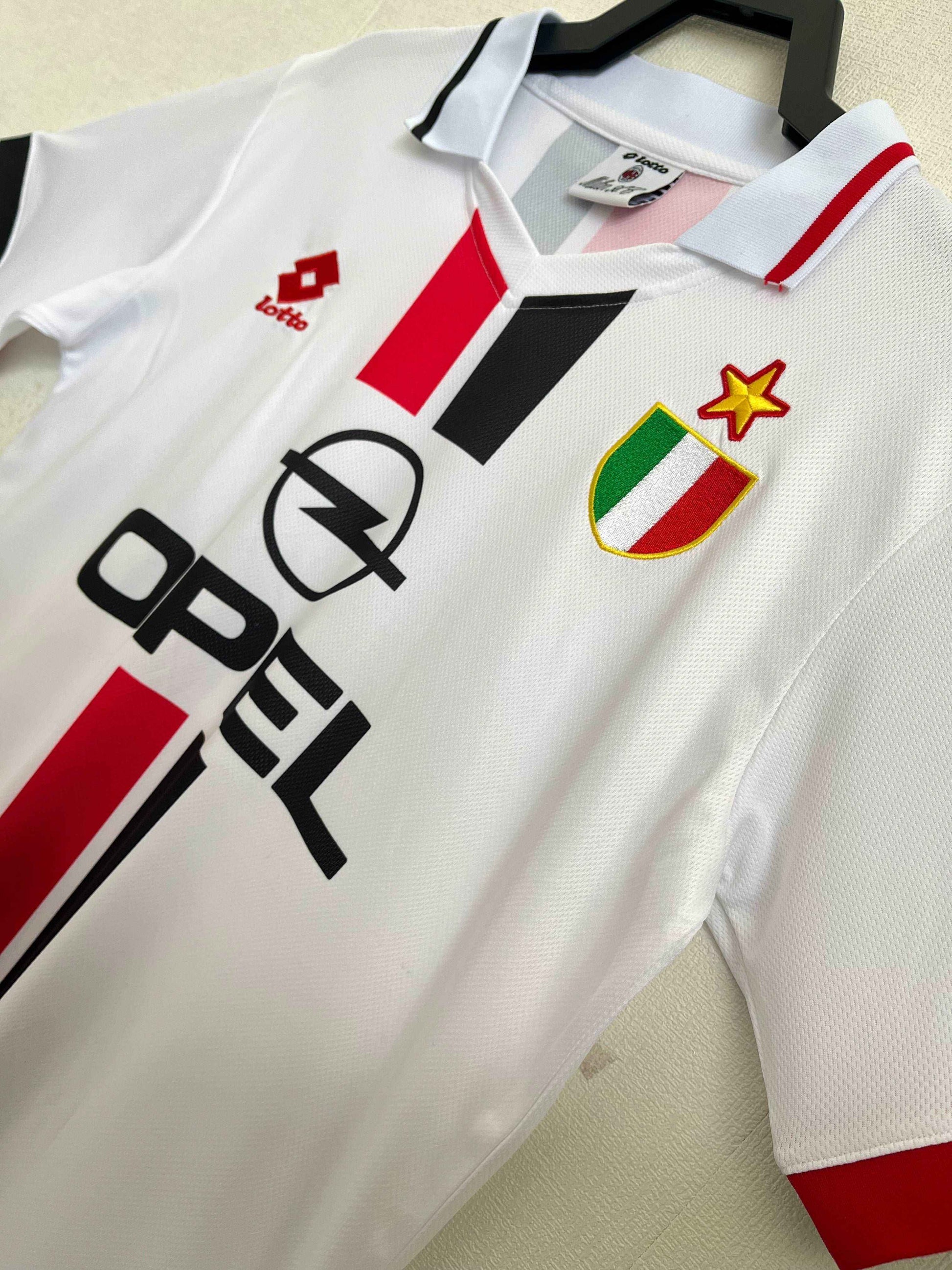 1995-96 AC Milan Away Shirt - Retro Classic Kits