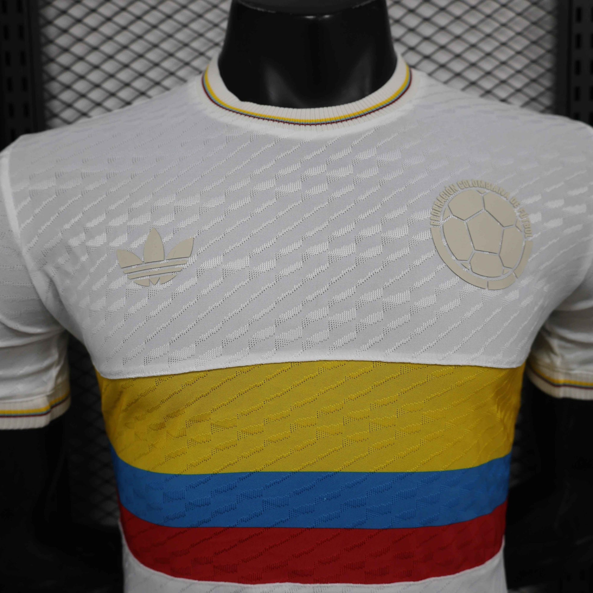 Special Edition Colombia Centenary Kit - Retro Classic Kits