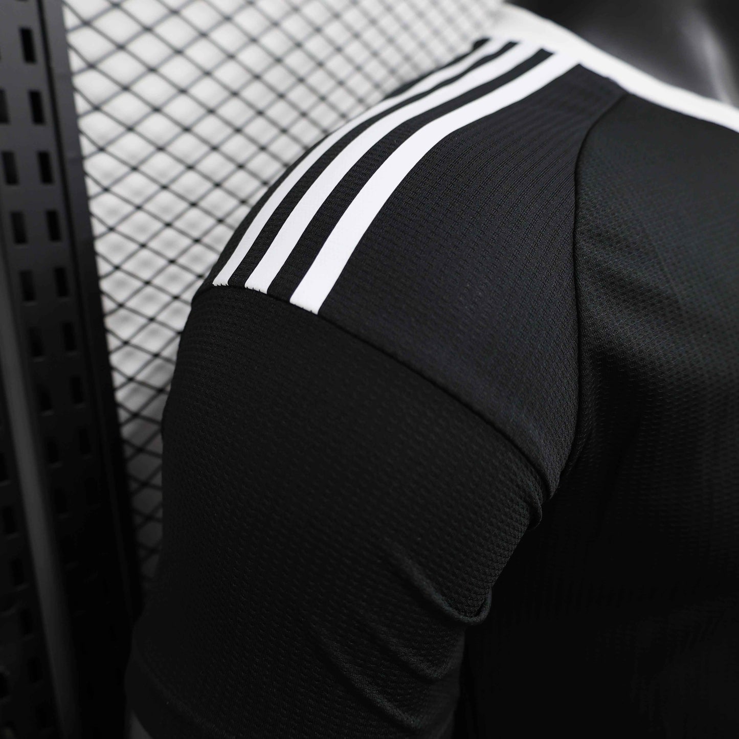 Limited Edition Real Madrid Shirt - Originals Black - Retro Classic Kits