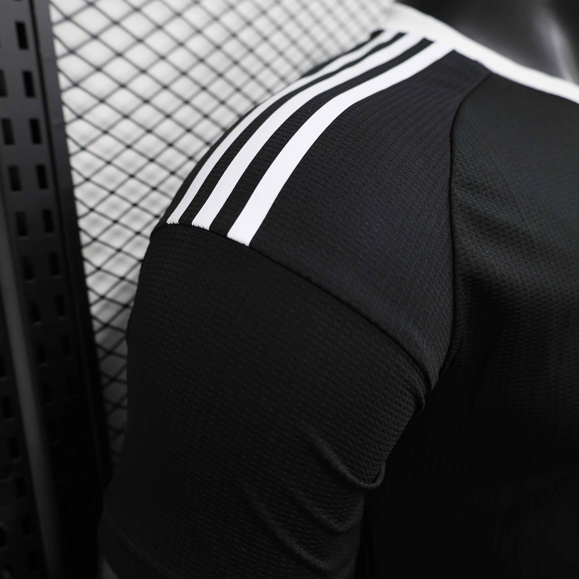 Limited Edition Real Madrid Shirt - Originals Black - Retro Classic Kits