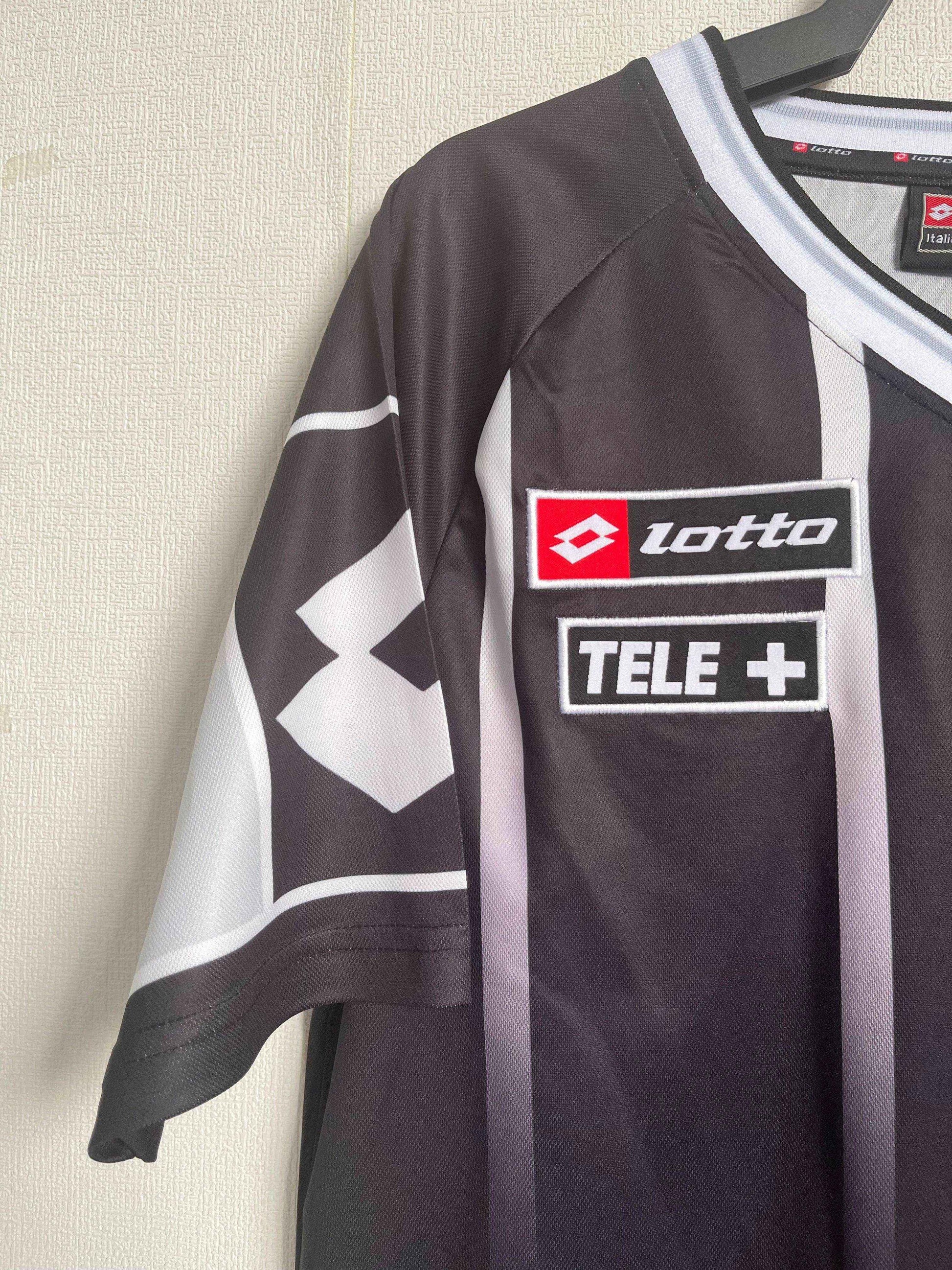 2000-01 Juventus Home Shirt - Retro Classic Kits