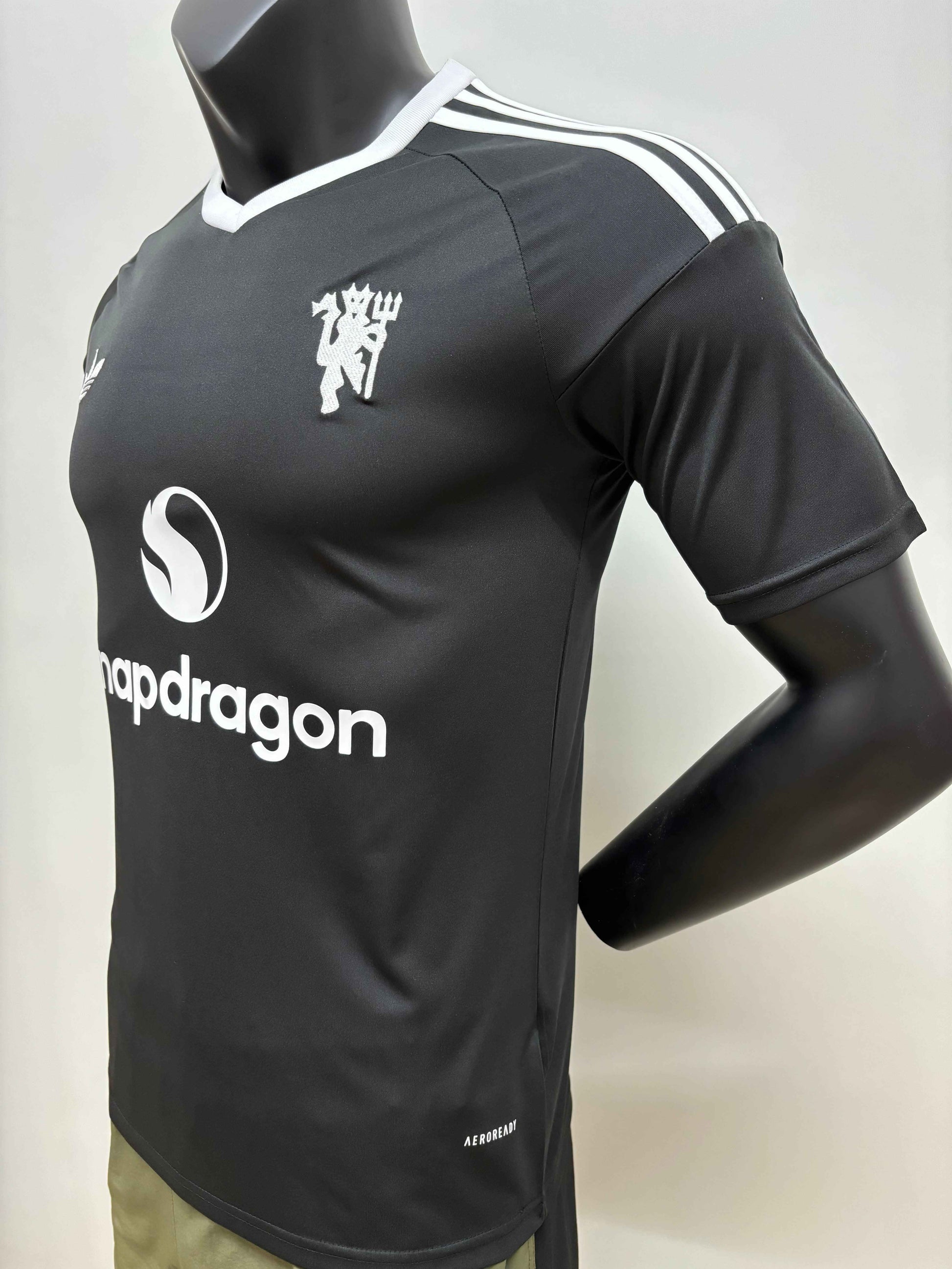 2024-25 Manchester United Goalkeeper Shirt [Player Version] - Kit Legacy