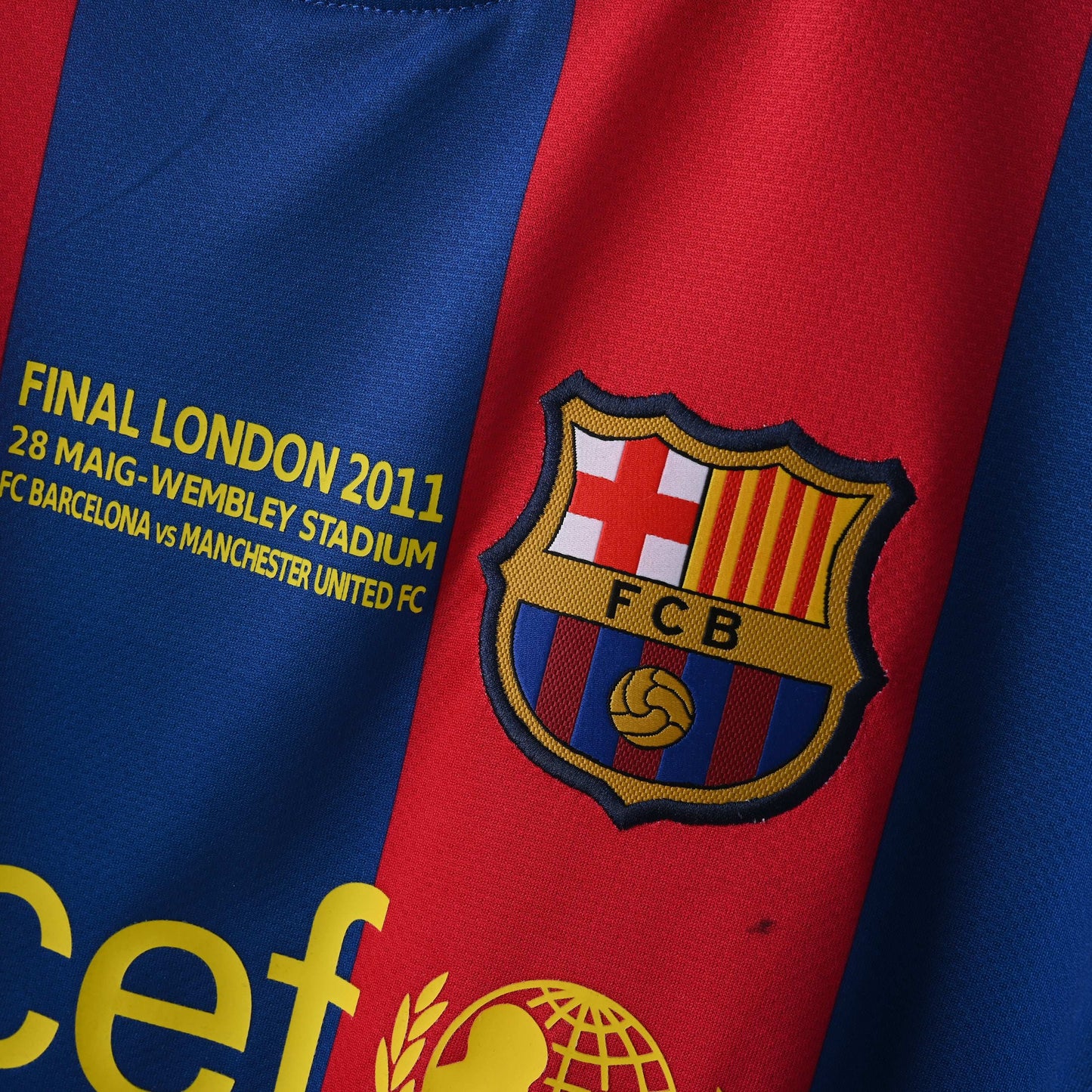 2010-11 FC Barcelona Home Kit - Retro Classic Kits