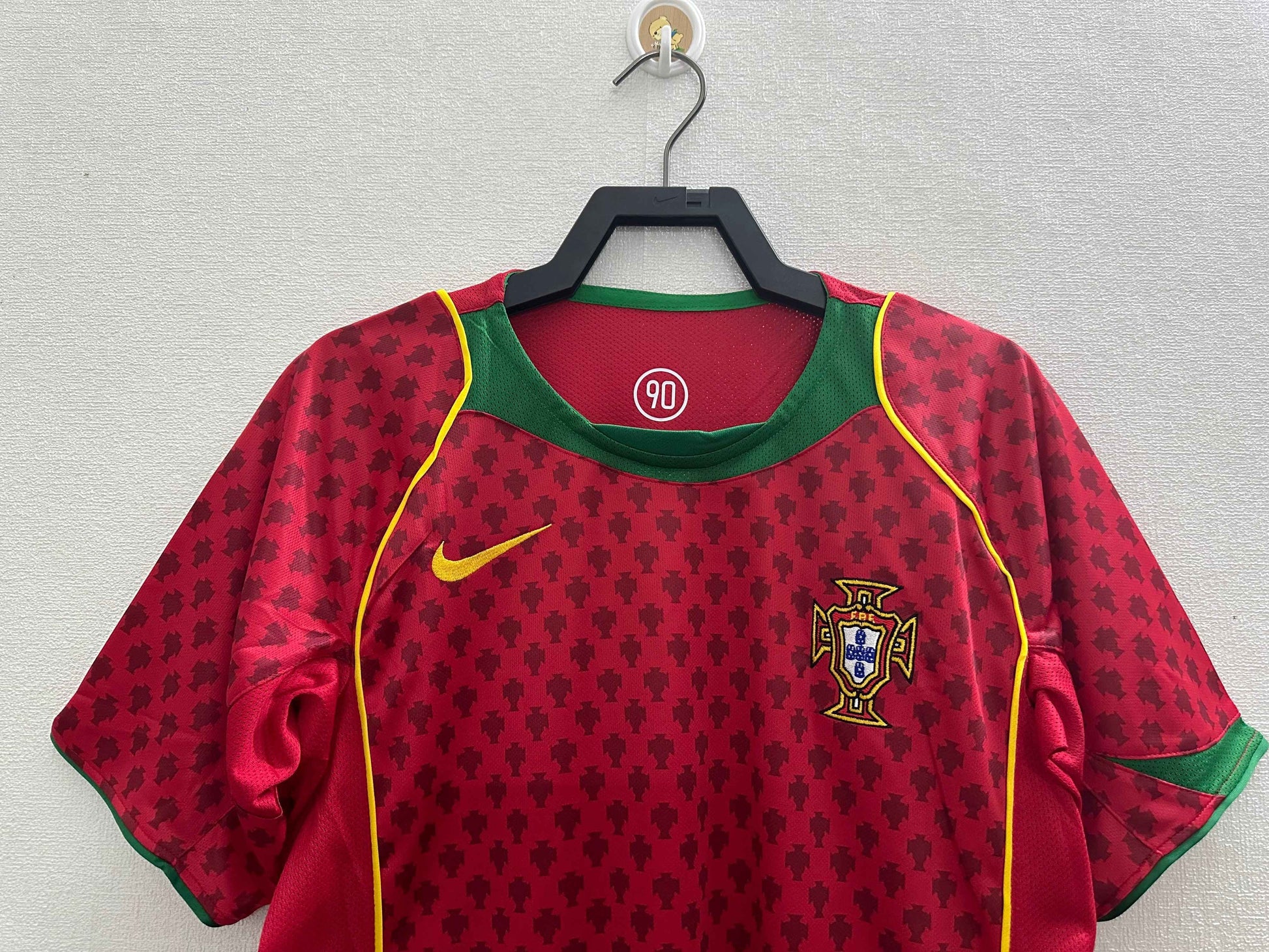 2004 Potugal Home Shirt - Retro Classic Kits