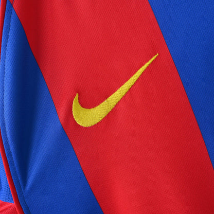 2004-05 FC Barcelona Home Kit - Retro Classic Kits