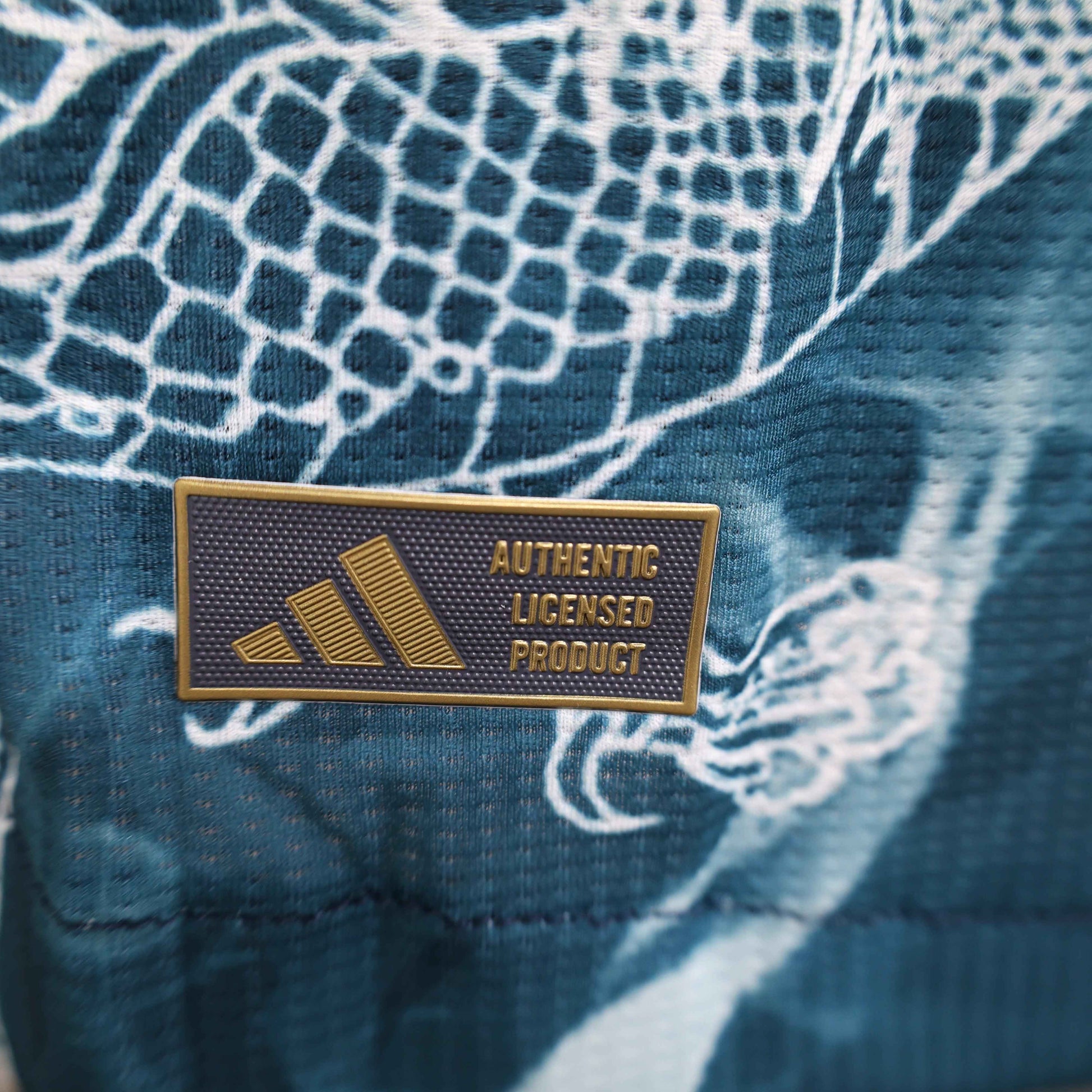 Special Edition Real Madrid Shirt - Dragon Blue - Retro Classic Kits