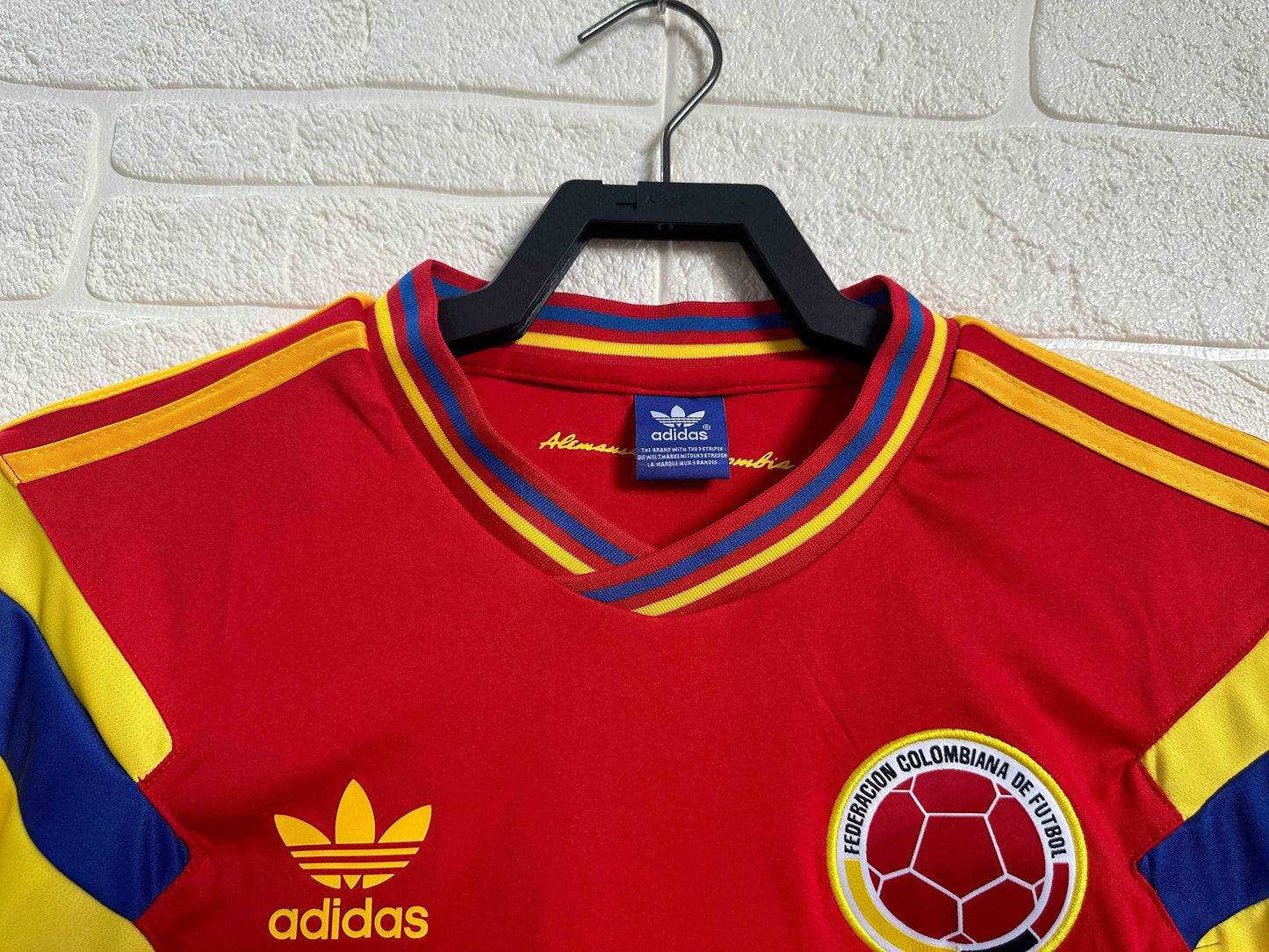1990 Colombia Away Shirt - Retro Classic Kits