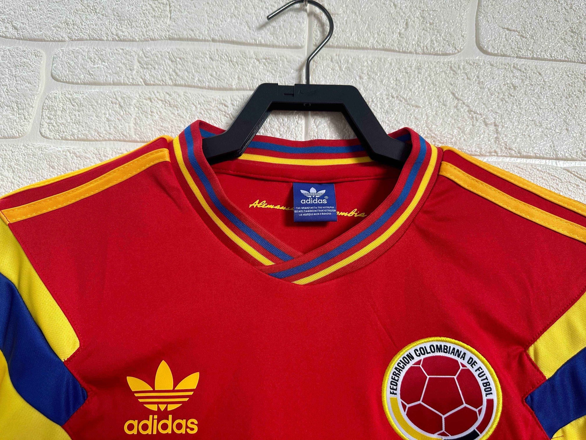 1990 Colombia Away Shirt - Retro Classic Kits