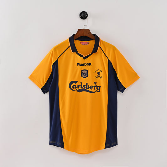 Liverpool 2000-01 Away Kit