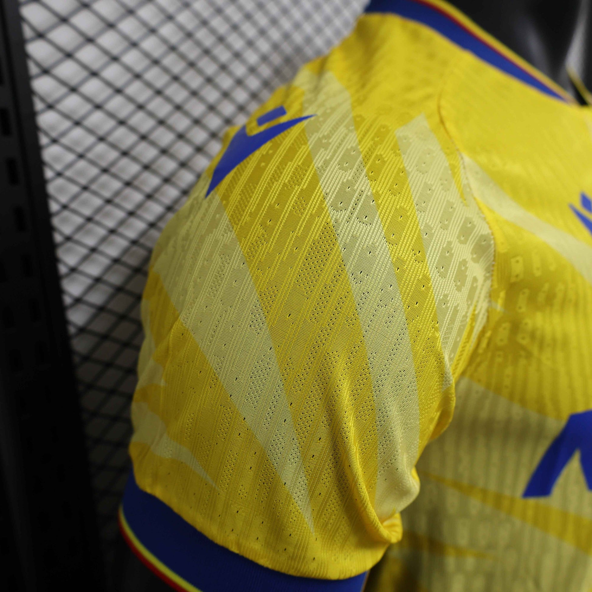 2024-25 Crystal Palace Away Shirt [Player Version] - Retro Classic Kits