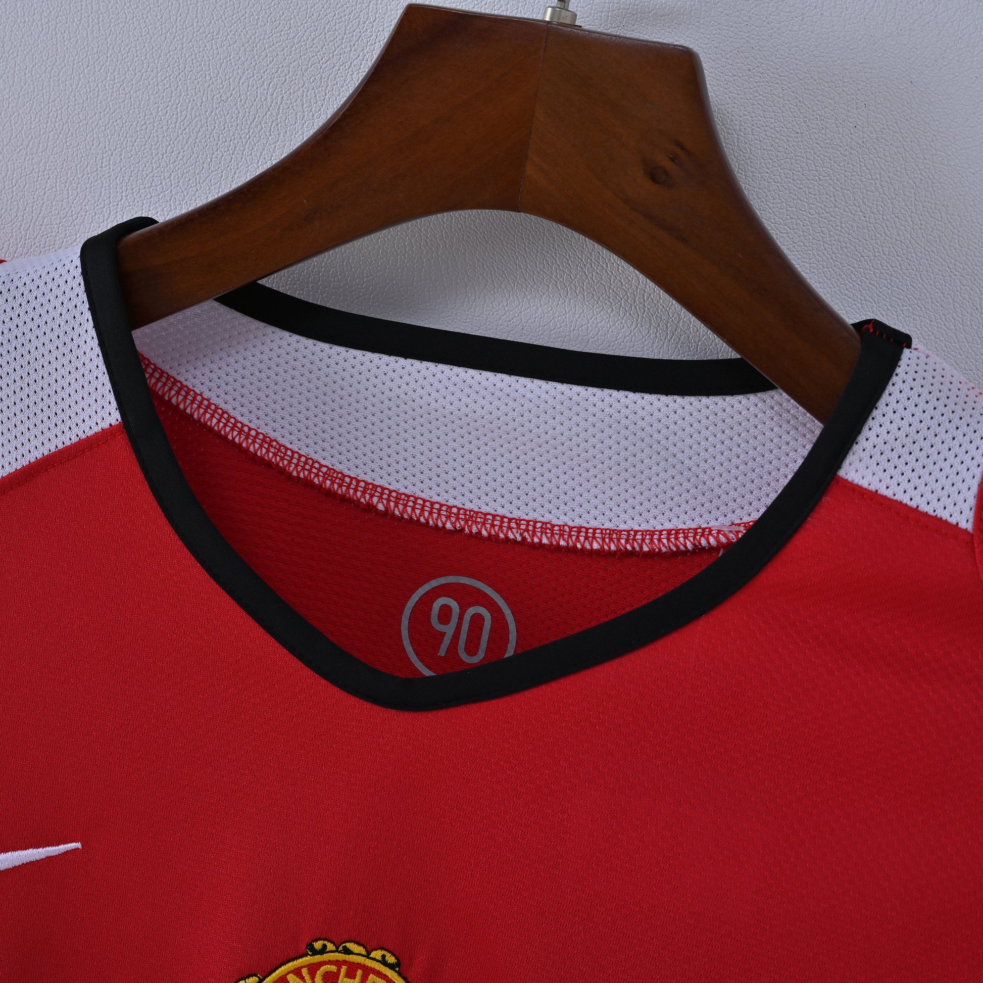 Manchester United 2004-06 Home Kit 