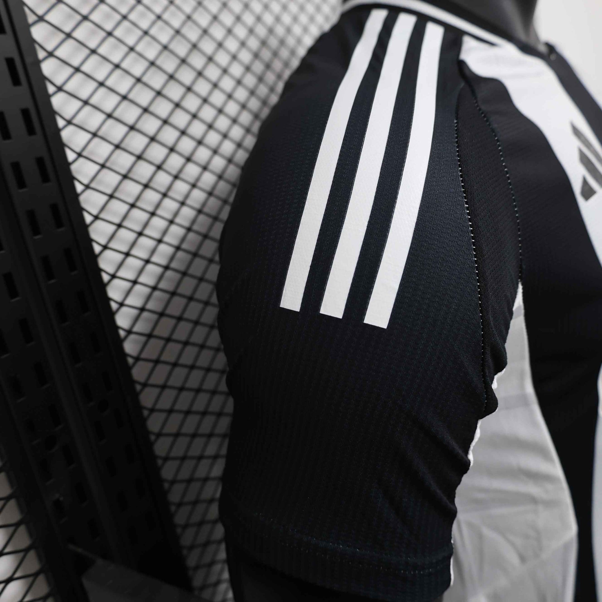 2024-25 Newcastle United Home Shirt [Player Version] - Retro Classic Kits