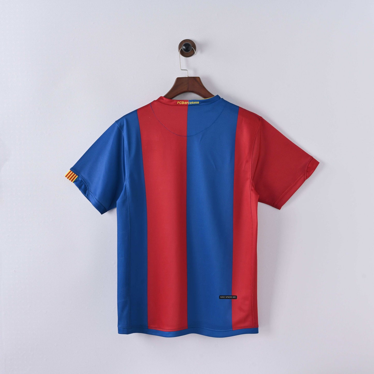 2006-07 FC Barcelona Home Kit - Retro Classic Kits