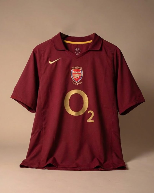 Arsenal 2005-06 Home Kit 