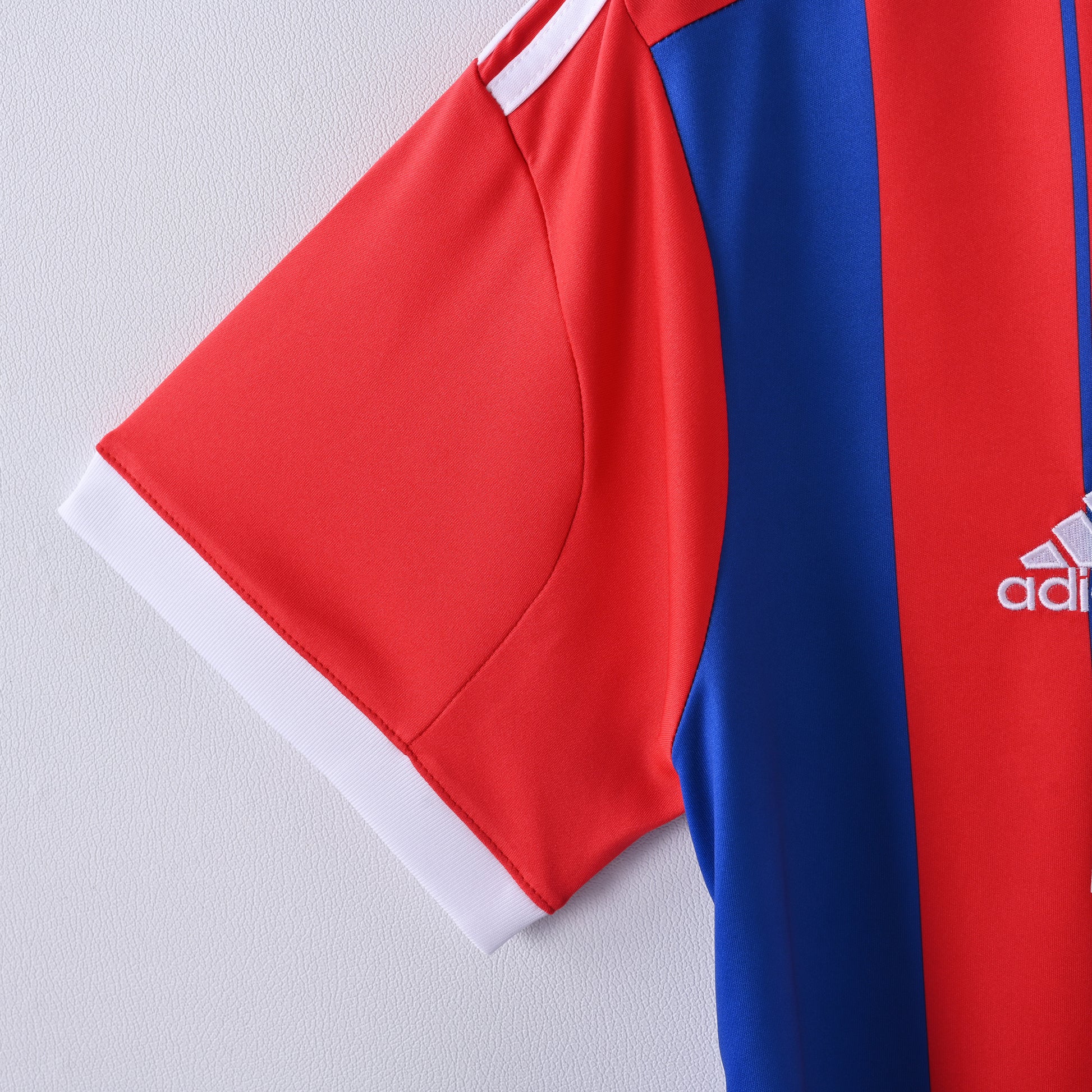 2014-15 Bayern Munich Home Shirt - Retro Classic Kits