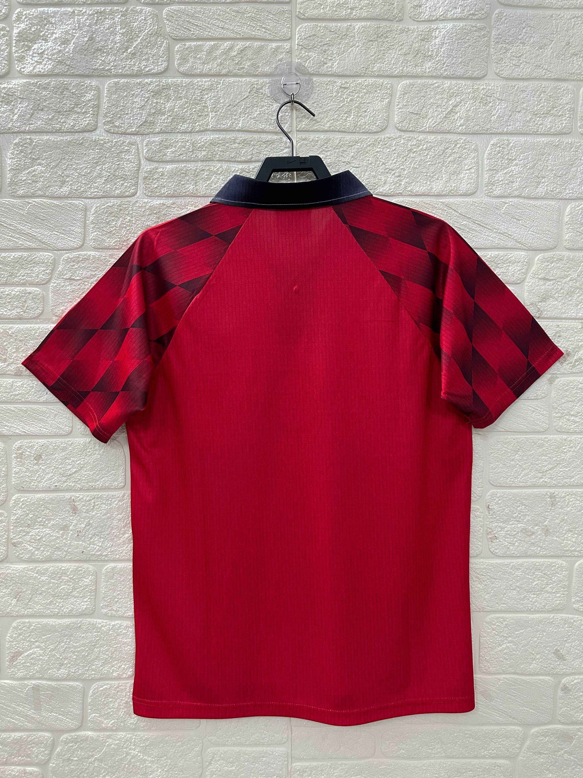 1996-98 Manchester United Home Shirt - Kit Legacy