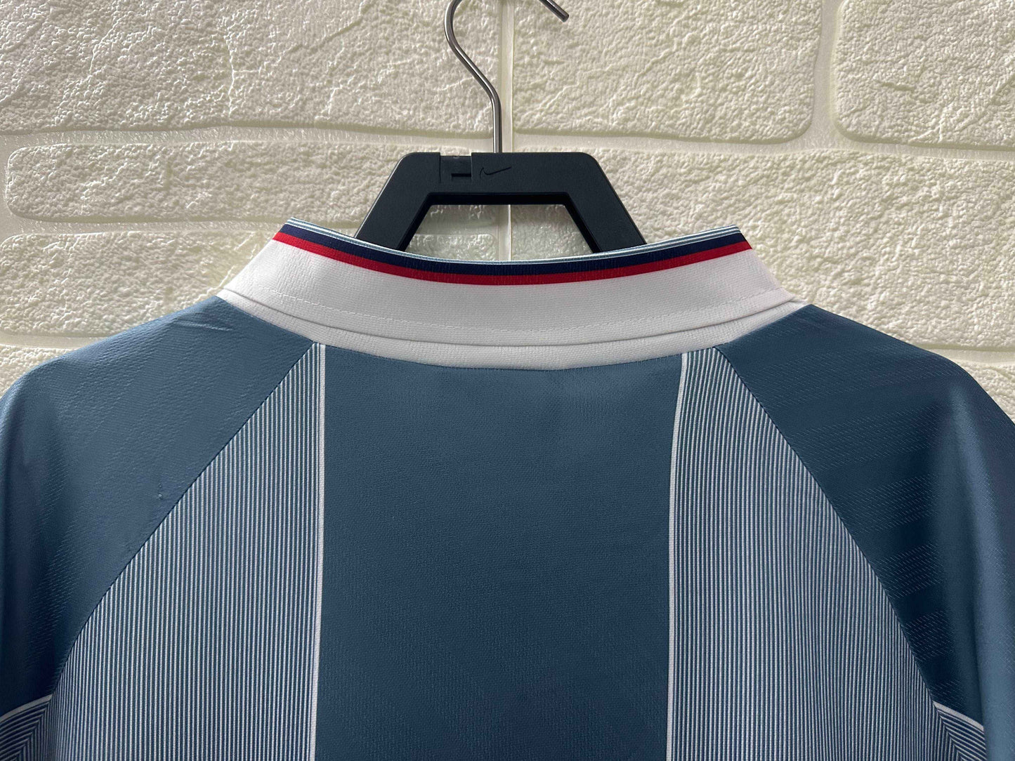1996 England Away Shirt - Retro Classic Kits