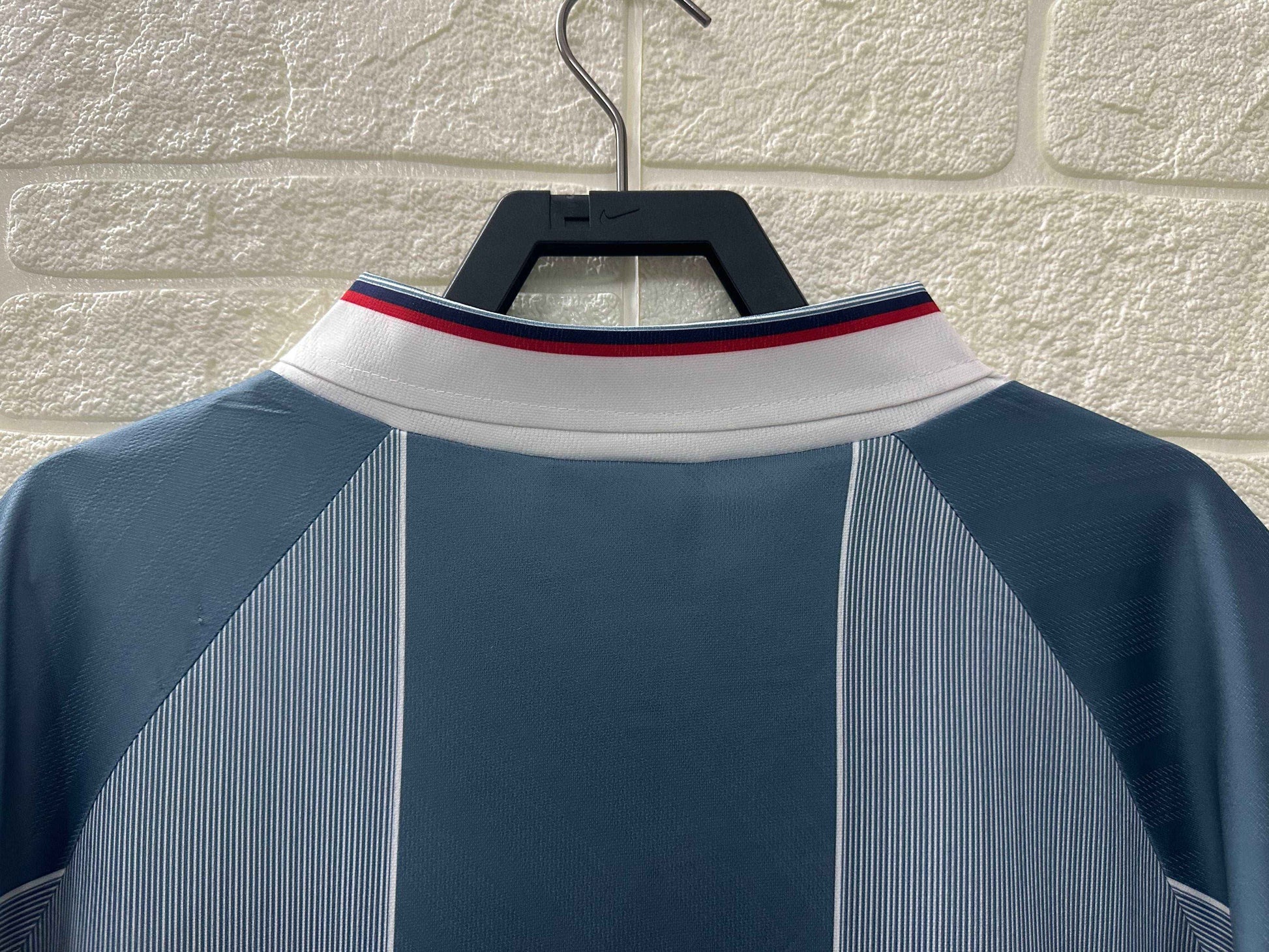 1996 England Away Shirt - Retro Classic Kits