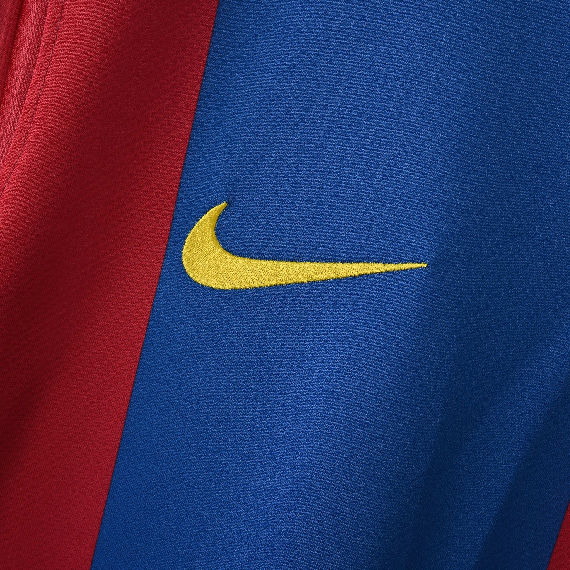 2006-07 FC Barcelona Home Kit - Retro Classic Kits