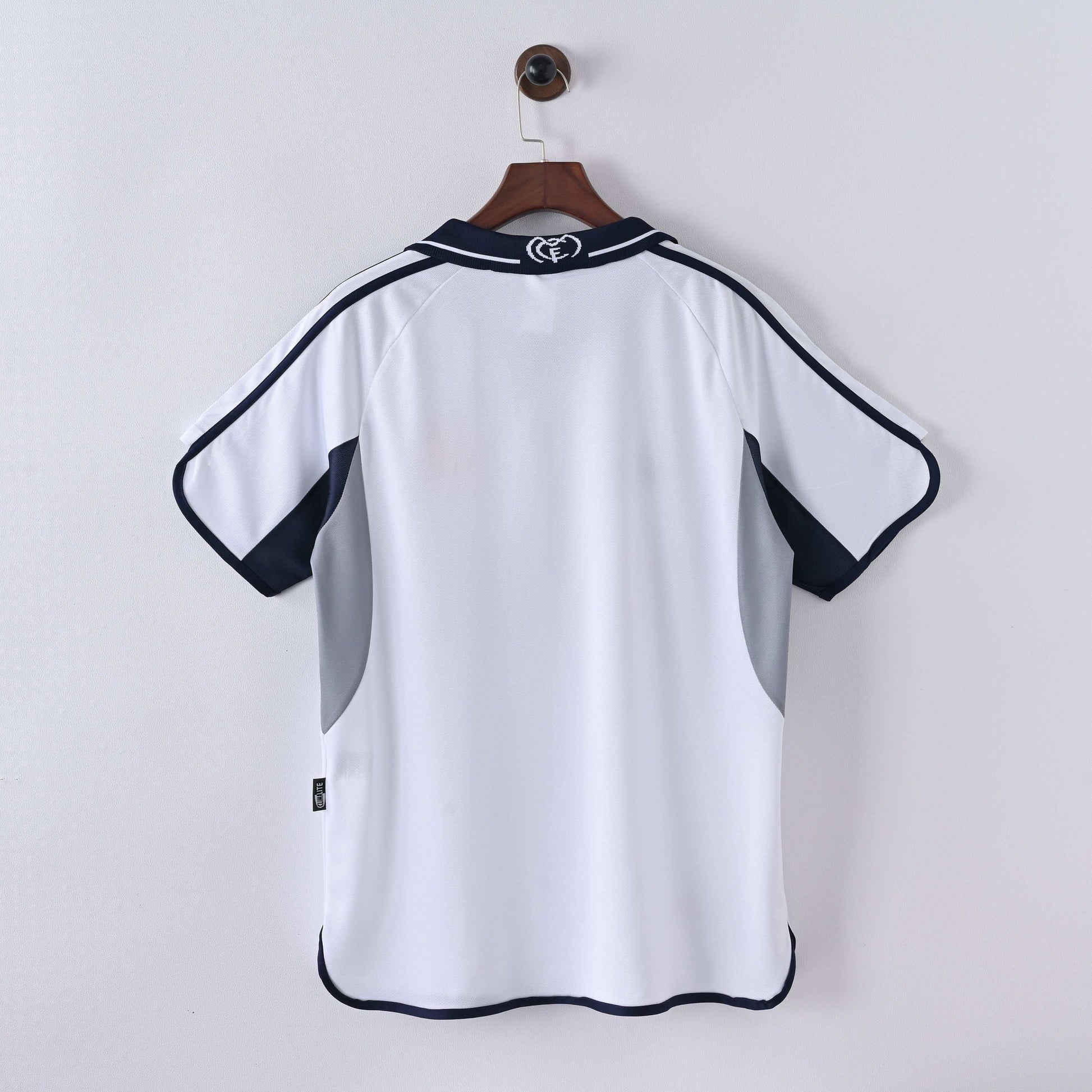 2000-01 Real Madrid Home Kit - Retro Classic Kits