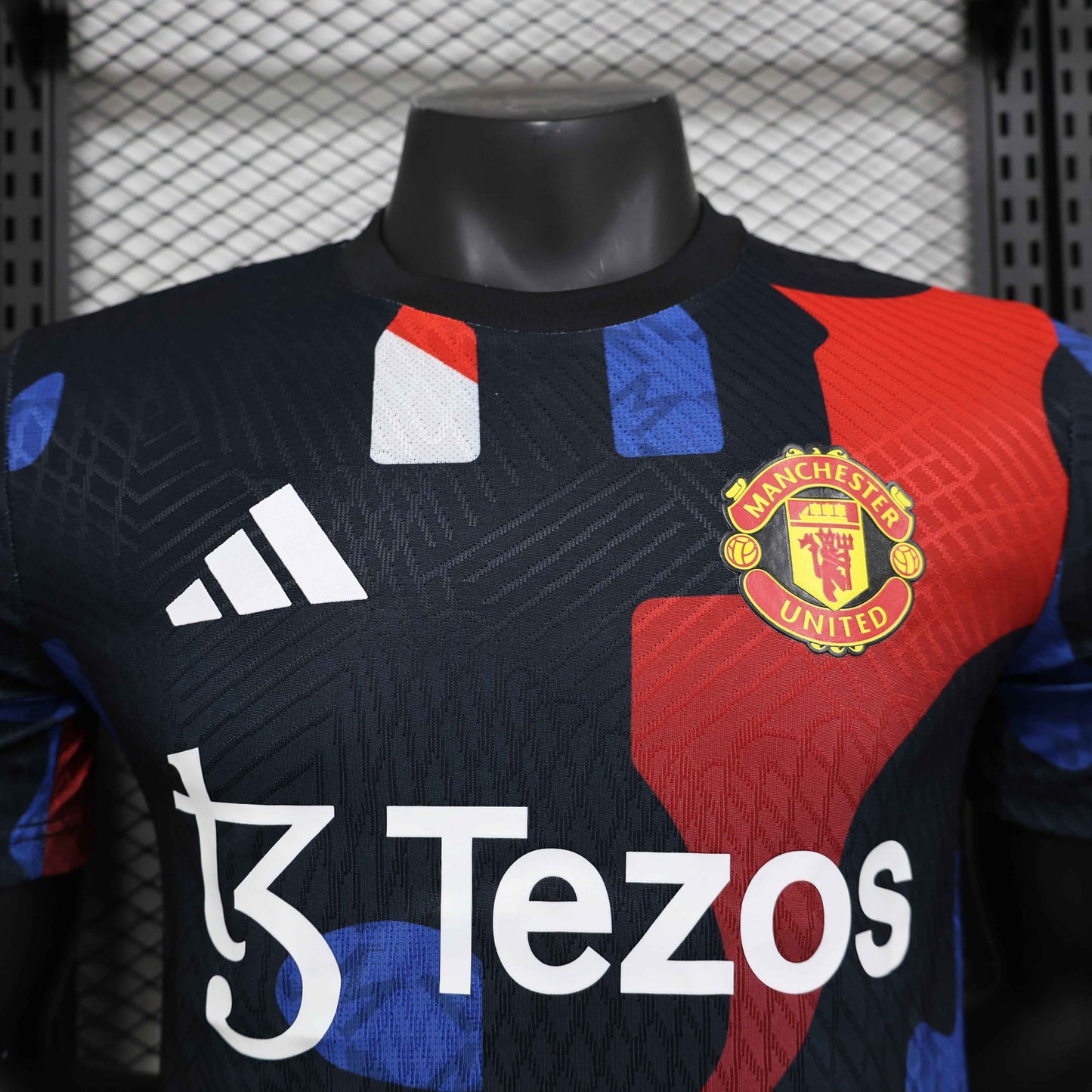 2024-25 Manchester United Pre-Match Shirt [Player Version] - Retro Classic Kits