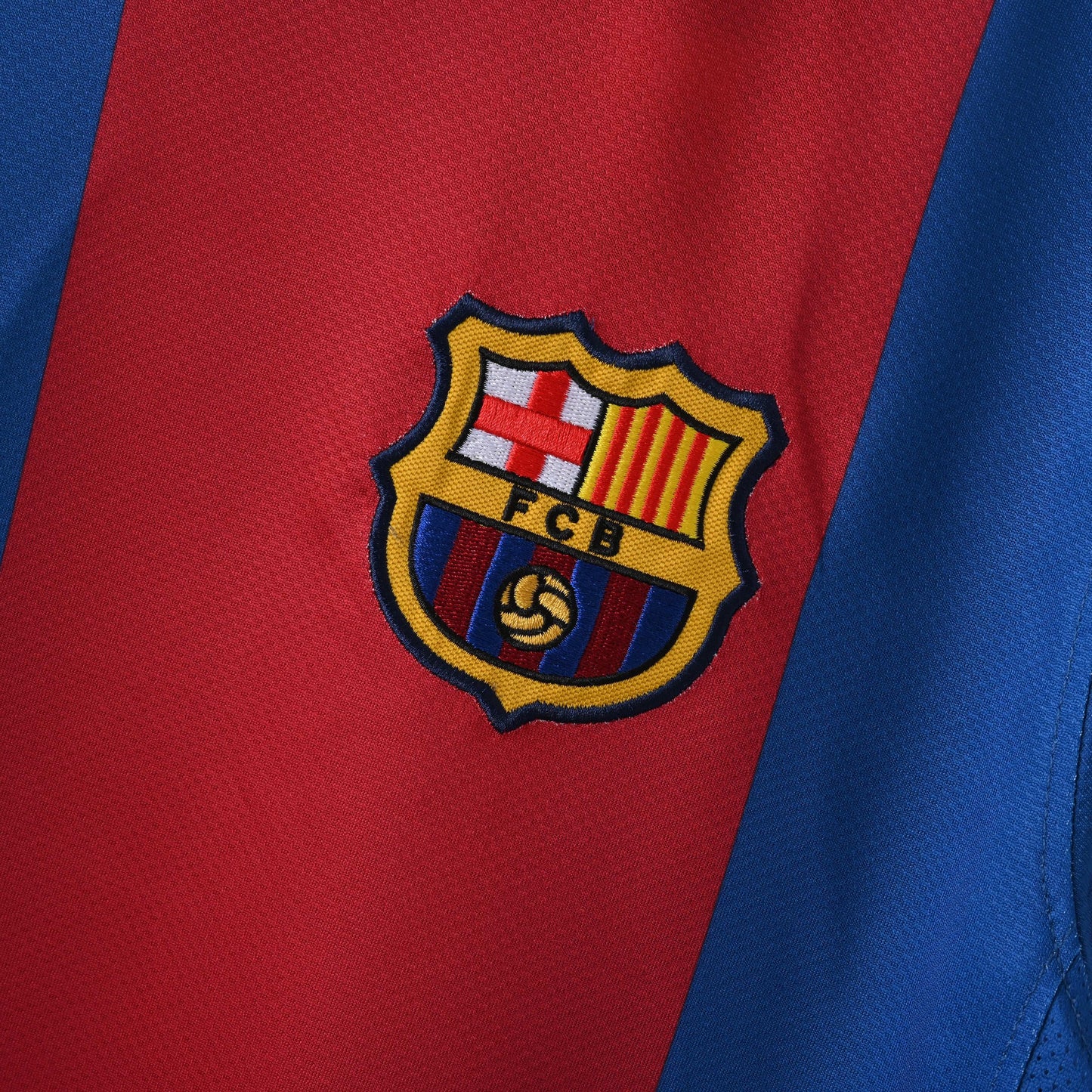 2006-07 FC Barcelona Home Kit - Retro Classic Kits