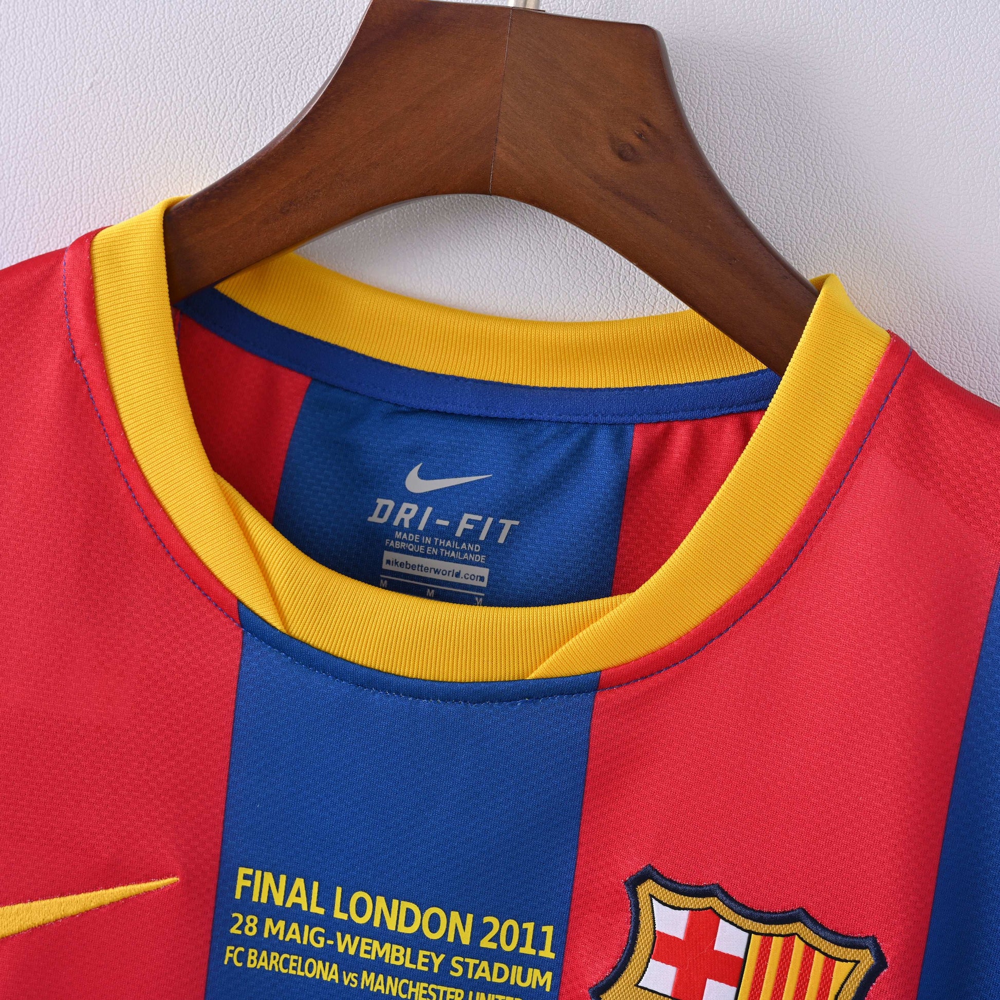 2010-11 FC Barcelona Home Kit - Long Sleeve - Retro Classic Kits