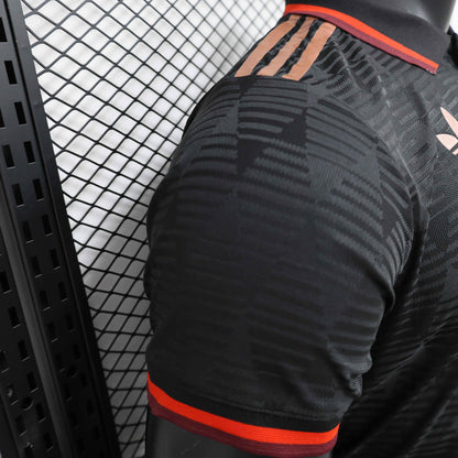 2024-25 Bayern Munich Black Shirt [Player Version] - Kit Legacy