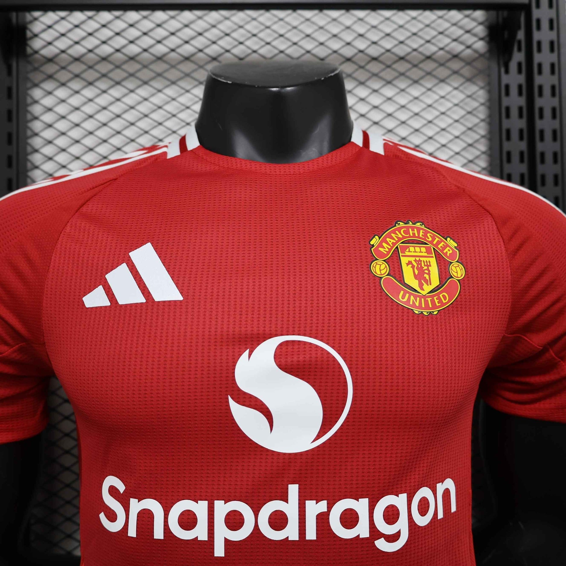 2024-25 Manchester United Home Shirt [Player Version] - Retro Classic Kits