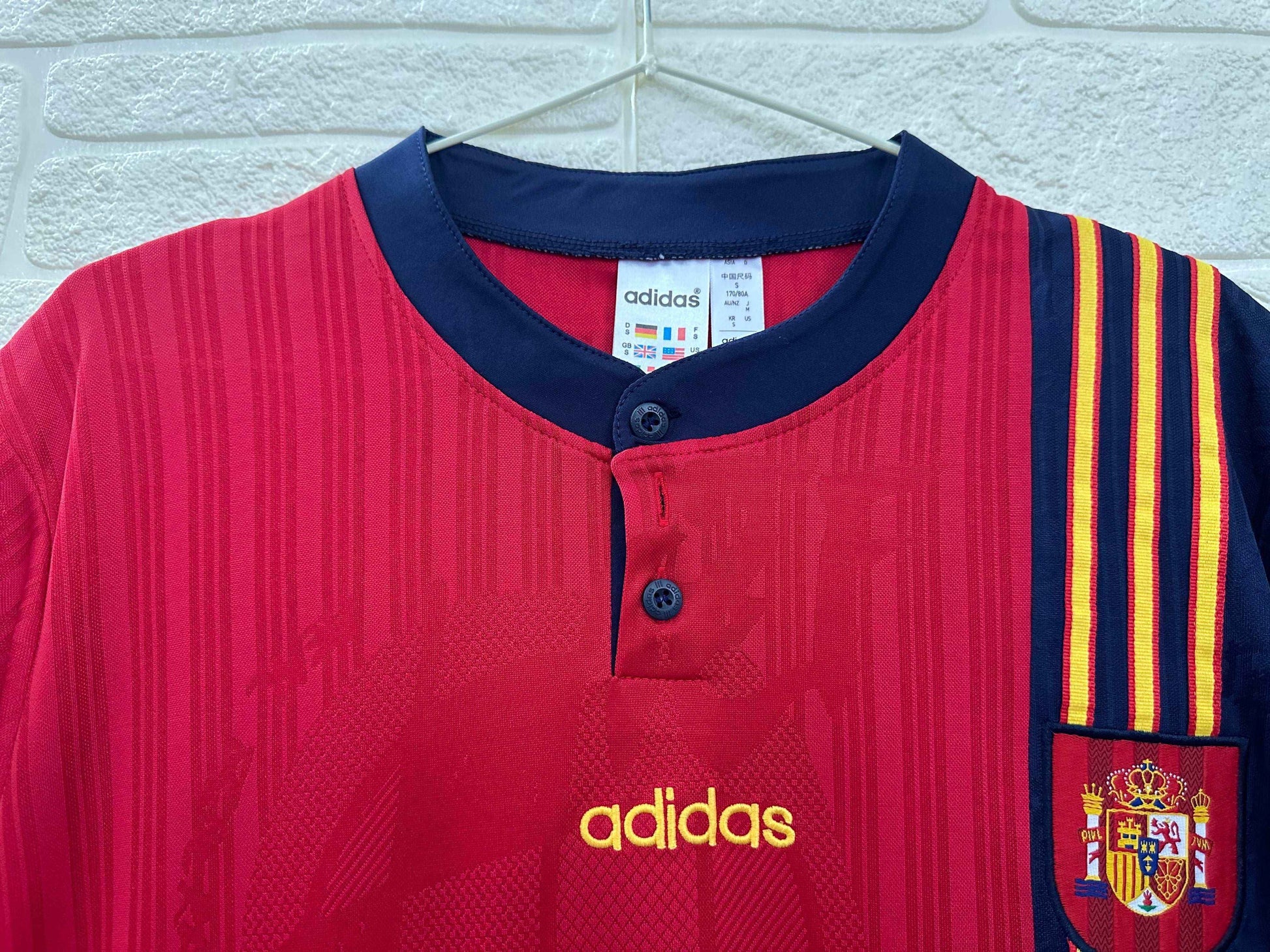 1996 Spain Home Shirt - Retro Classic Kits