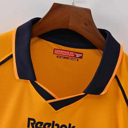 Liverpool 2000-01 Away Kit
