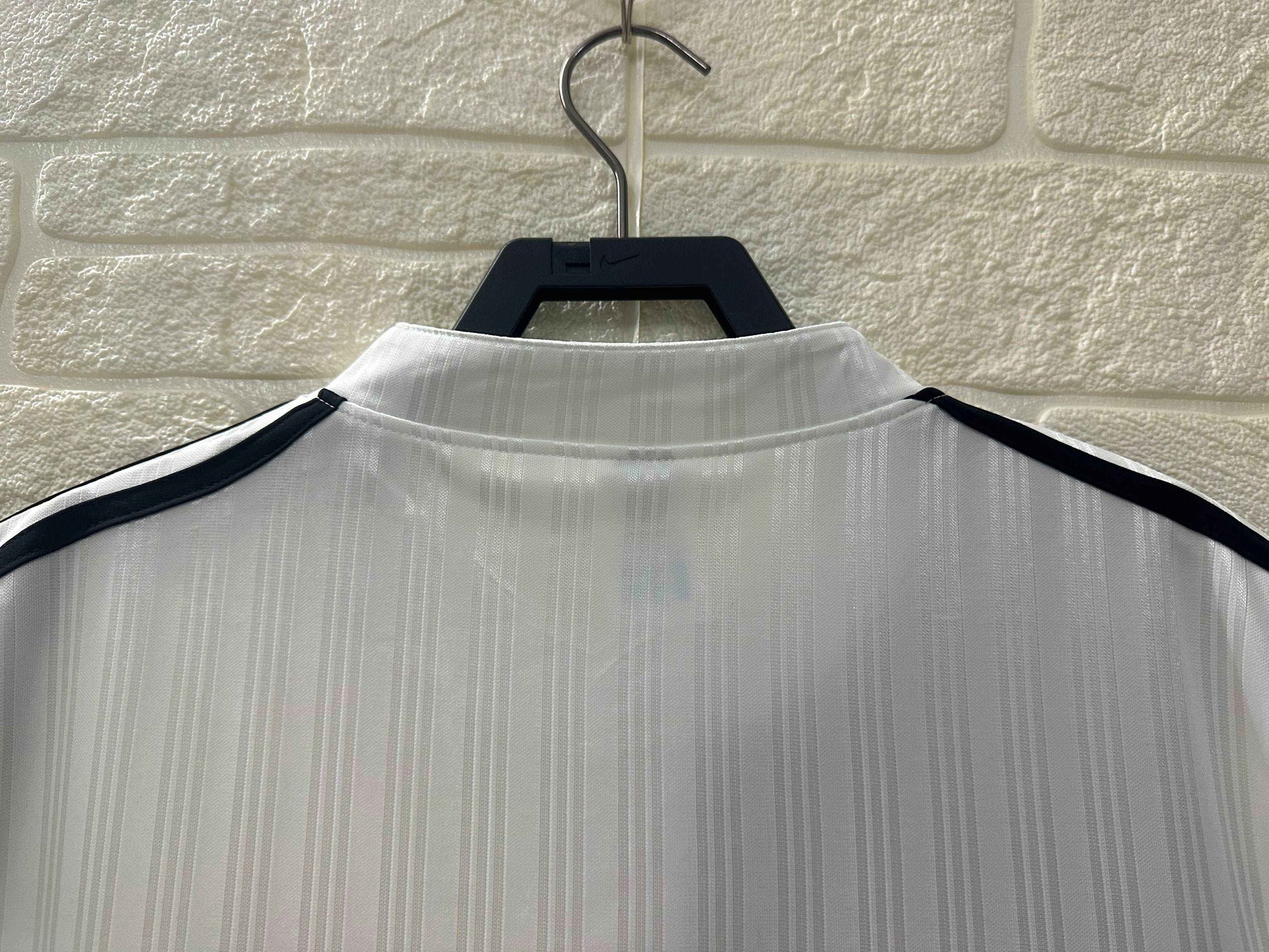 1995-96 Liverpool Away Shirt - Retro Classic Kits