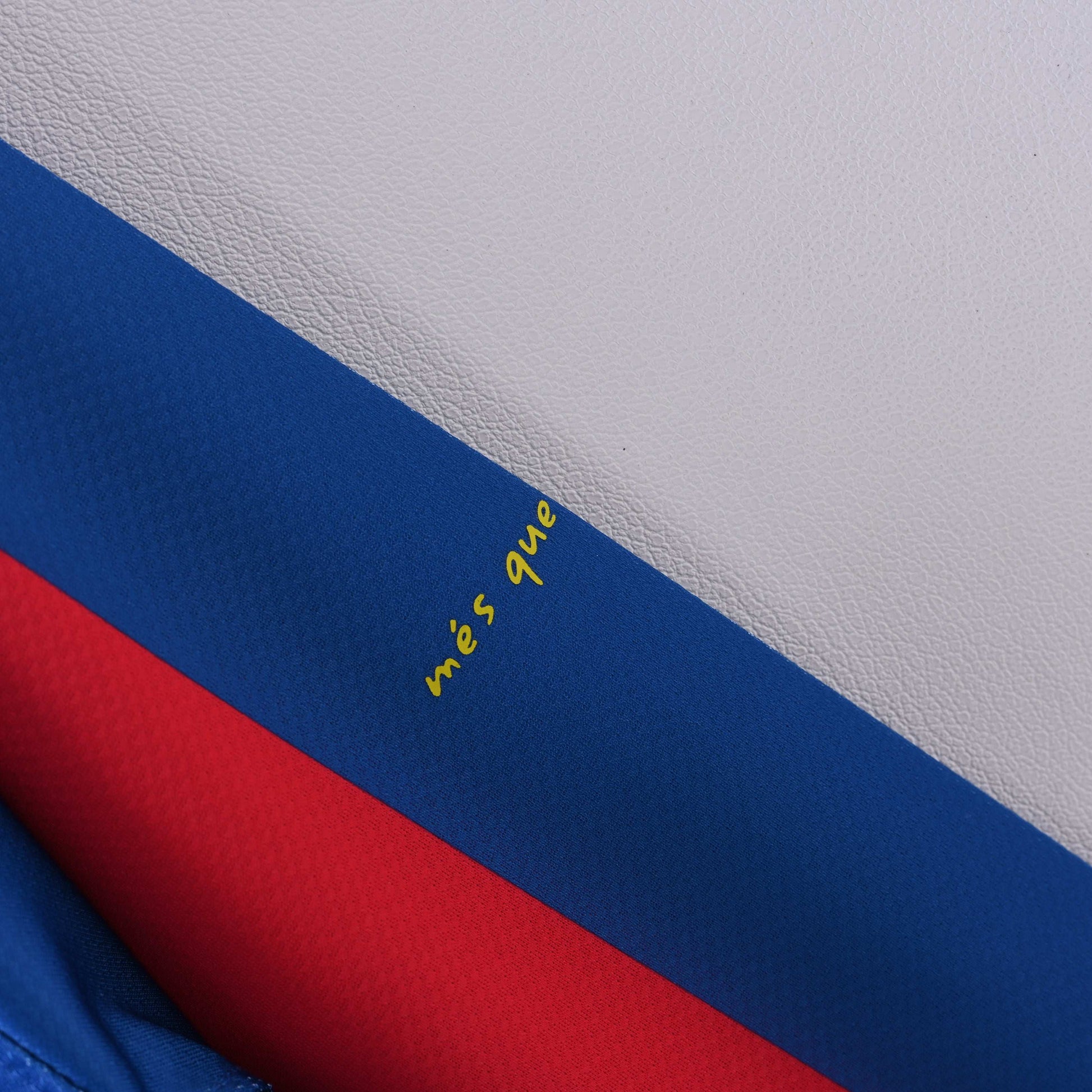 2010-11 FC Barcelona Home Kit - Long Sleeve - Retro Classic Kits