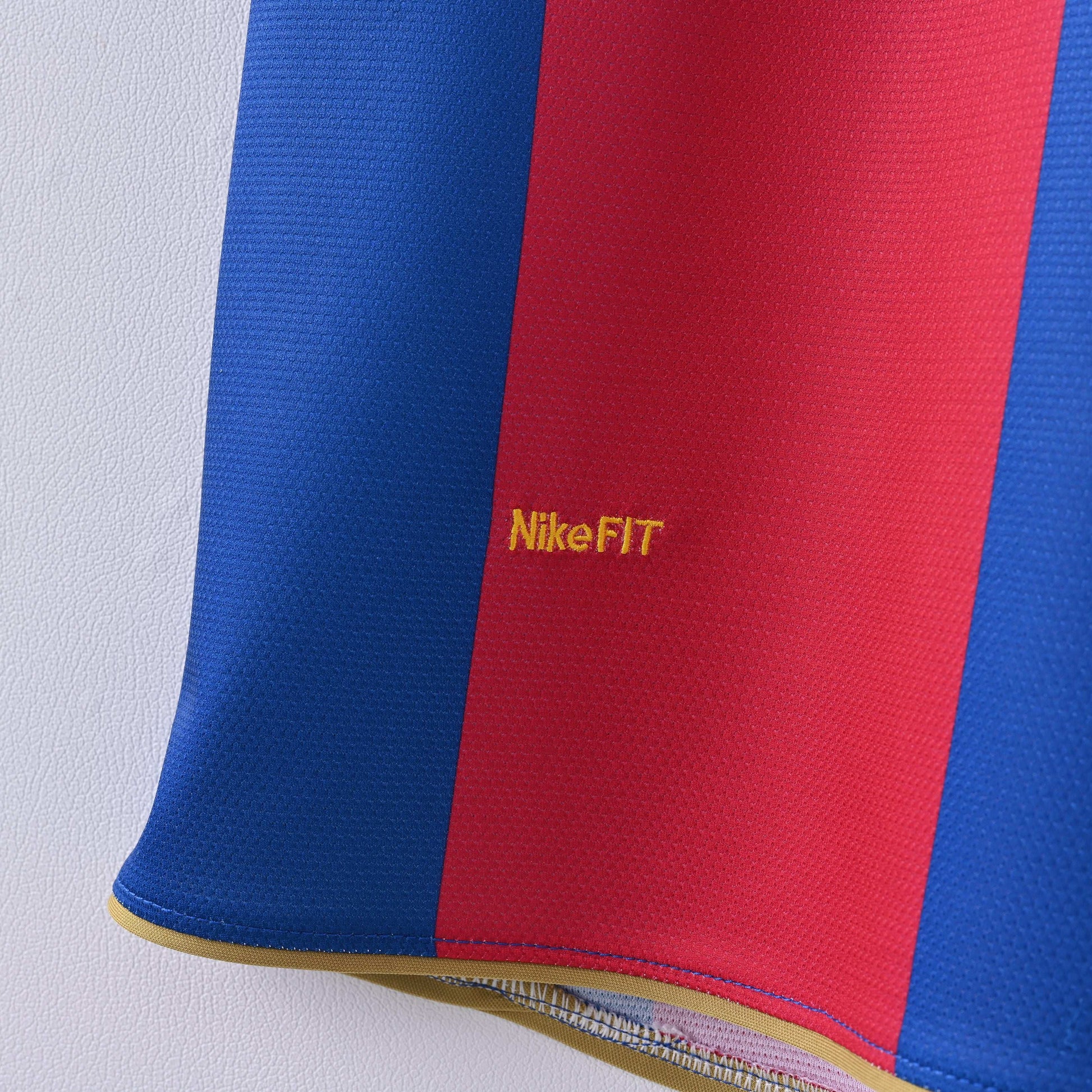 2007-08 FC Barcelona Home Kit - Retro Classic Kits