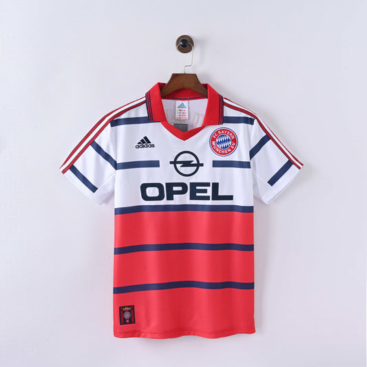 1998-00 Bayern Munich Away Kit