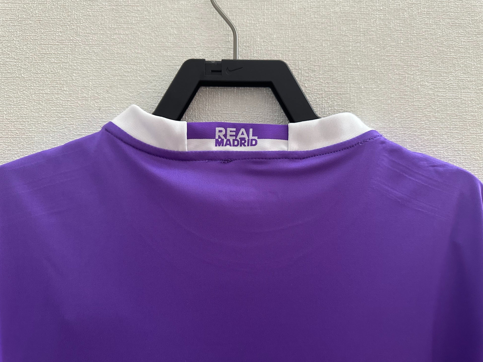 Real Madrid 2016-17 Away Shirt 